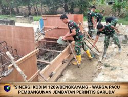 Sinergi Kodim 1209/Bengkayang – Warga Pacu Pembangunan Jembatan Perintis Garuda