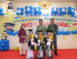 TK Kartika Jaya Kodim 1206/Putussibau Gelar Acara Pelepasan Dan Wisuda Bagi Siswa-Siswi Terbaiknya