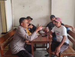 Rendah Hati Dan Suka Menolong Sosok Bhabinkamtibmas Yang Dicintai Warga Sungai Tebelian
