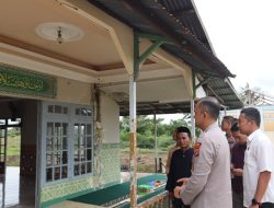 Kapolres Ketapang Tinjau Pembangunan Sumur Bor Di Musholla Al Misbahul Munir Wujud Kepedulian Polri Dalam Hari Bhayangkara Ke-80