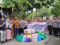 Polres Melawi Gelar Bakti Sosial Di Desa Tanjung Niaga Pererat Kedekatan Dengan Masyarakat Dalam Rangka Hari Bhayangkara Ke-80