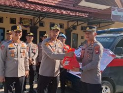 Kapolresta Pontianak Lepas 1.000 Paket Sembako Untuk Masyarakat Dalam Rangka Hari Bhayangkara Ke-80
