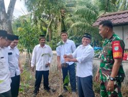 Upaya Pembinaan Lingkungan Hidup Bati Tuud Koramil 03/Tebas Bersama Pemdes Serindang Gelar Penanaman Pohon Keras