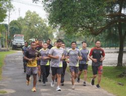 Jaga kebugaran Agar Fisik Selalu Prima Prajurit Korem 121/Abw Gelar Olahraga Lari Bersama