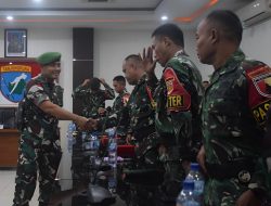 Purna Tugas Pamtas RI-Malaysia Dankolakopsrem 121/ABW Berikan Apresiasi Dan Penghargaan Kepada Prajurit
