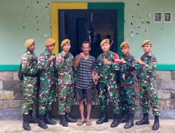 Pendekatan Humanis Berbuah Kepercayaan Warga Perbatasan Sukarela Serahkan Senjata Api Rakitan Ke Satgas Yonarmed 19/Bogani