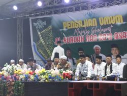 Mewakili Kapolres Ketapang, Wakapolres Hadiri Penutupan Pengajian Majelis Sholawat Al-Burdah Dan Doa Akasyah, Perkuat Silaturahmi Bersama Masyarakat