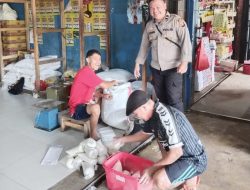 Cegah Curat Dan Penipuan Digital Polisi Ngabang Datangi Langsung Pusat Perbelanjaan Warga