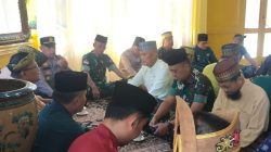 Wakili Dandim 1208/Sambas Kapten Inf Waniran Hadiri Peringatan Hari Jadi Ke-395 Kota Sambas Dan Ziarah Rombongan Di Keraton Alwatzikoebillah