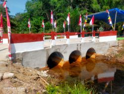 Dandim 1207/Pontianak Resmikan Jembatan Aramco Penghubung Desa Kubu Dan Sungai Terus