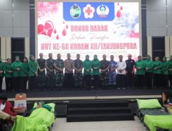 Personel Satbrimob Polda Kalbar Ikuti Donor Darah HUT Ke-68 Kodam XII/Tanjungpura