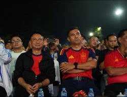Meriah Pangdam XII/Tpr Membaur Bersama Ribuan Warga Pontianak Nobar Final Piala Dunia 2026