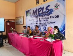 Polsek Nanga Pinoh Berikan Pembekalan MPLS Kepada 252 Siswa Baru SMAN 2 Nanga Pinoh