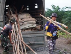 Satgas TMMD Reguler Ke-129 Kodim 1208/Sambas Turunkan Material Cerucuk Demi Percepat Pembangunan