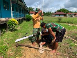 Jawab Kebutuhan Air Bersih Satgas TMMD Regtas Ke-129 Kodim 1206/Psb Mulai Kerjakan Sumur Bor Di SMPN 4 Satap Embaloh Hilir