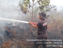 Polsek Kendawangan Lakukan Ground Check Titik Hotspot Pastikan Tidak Ada Kebakaran Aktif