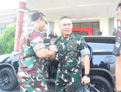 Danrem 121/Abw Sambut Kedatangan Waasops Kasad Di Bandara Supadio Pontianak