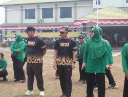 Semangat Kemerdekaan Dan Kebersamaan Dandim 1210/Landak Ramaikan Perlombaan Di Makodim
