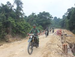 Irdam XII/Tanjungpura Tinjau Langsung Sasaran Fisik TMMD Regtas Ke-129 Kodim 1206/Putussibau
