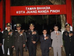 Kapolres Melawi Inspektur Upacara Apel Kehormatan Dan Renungan Suci