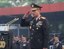 Memperingati HUT Ke-81 Kemerdekaan RI Wakapolda Kalbar Pimpin Upacara Di Lapangan Jananuraga 
