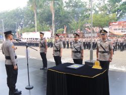 Kapolresta Pontianak Pimpin Upacara Serah Terima Jabatan Kasat Intelkam Dan Kabag SDM