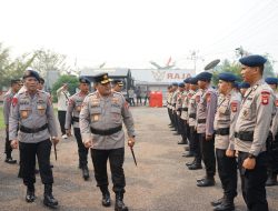 Perkuat Penanganan Karhutla Kapolda Kalbar Pimpin Apel Penerimaan 300 Personel BKO Brimob Korps Polri