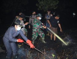 Dandim 1202/Singkawang Turun Langsung Taklukkan Hotspot Karhutla Di Pangmilang