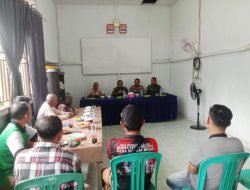 Babinsa Bunut Hulu Dampingi Tim Penyuluhan Sosialisasi Cegah Karhutla Mulai Dari Desa Di Sungai Besar