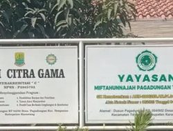 Diduga Anti-Media, Kepala Sekolah PKBM Citra Gama Karawang Bersembunyi Saat Dikunjungi Wartawan