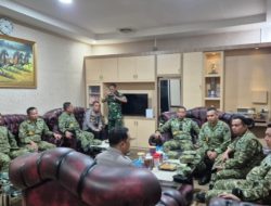 Tim Pasis Sesko TNI Silaturahmi Ke Kapolres Sambas