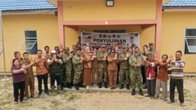 Pasis Sesko TNI Gelar Penyuluhan Karhutla Di Desa Tebuah Elok Subah