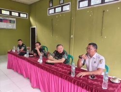 Tim Satgas Karhutla TNI Gelar Penyuluhan Di Desa Nanga Tikan Masyarakat Sulit Bentuk Satgas Cegah Karhutla