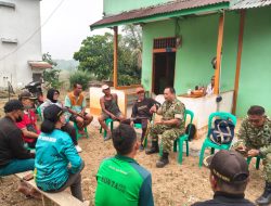 Satgas Karhutla TNI Berikan Penyuluhan Kepada Kelompok Tani Desa Mekar Mandiri