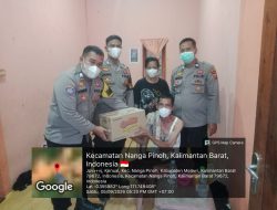 Peduli Warga Terdampak Asap Karhutla Polsek Nanga Pinoh Salurkan Bantuan Sembako