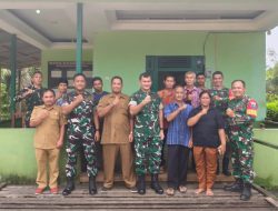 Tim Penyuluhan Karhutla Mabes TNI Dengan Didampingi Babinsa Koramil Kalis Berikan Edukasi Aparatur Desa Teluk Sindur
