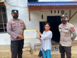 Peduli Warga Terdampak Kabut Asap, Polsek Sokan Salurkan Sembako