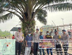 Cegah Karhutla Polsek Paloh Bersama BKO Brimob Patroli Di Desa Sebubus Kecamatan Paloh