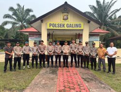 Usai Bantu Padamkan Api Dan Cegah Karhutla 5 Personel Bro Pasbrimob ll Kembali Ke Polres Sambas
