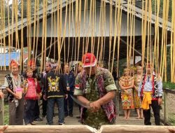 Pererat Komsos Kodim 1206/ Psb Hadiri Acara Gawai Dayak Taman Dan Peresmian  Rumah Betang Adat Ulu Banua