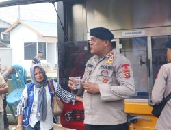 PT HKI Bersama Polres Ketapang Kadin Dan KPH Salurkan 70.000 Liter Air Bersih Bagi Warga Terdampak Kekeringan