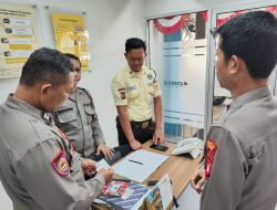 Sat Binmas Polres Landak Cek Uniform Dan Kelengkapan Satpam Di Sejumlah Perbankan Dan Perusahaan Pulau Bendu