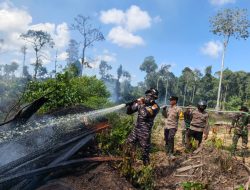 Kodaeral XII Bersama Unsur TNI-Polri Tangani Titik Panas Di Temajuk Sambas