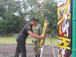 HUT TNI  Ke-81 Tundukkan Kepala Tiga Satuan TNI Bersama Persit Kenang Jasa Pahlawan Di TMP Manalo Marajuang