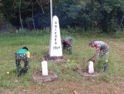 Jelang HUT TNI Koramil 04/Badau Bersama Satgas Pamtas RI-Malaysia Gelar Karya Bakti Di TMP Dwi Kora