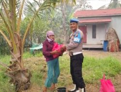 HUT Ke-24 Propam Polri, Sipropam Polres Ketapang Salurkan Bantuan Sosial Kepada Warga Membutuhkan