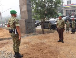 Pangdam XII/Tpr Dampingi Menhan RI Tinjau Kesatrian Yonif TP 833/Bumi Daranante