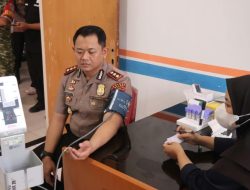 Di Balik Bakti Sosial Donor Darah Hari Jadi Ke-75 Humas Polri Ada Seorang Ibu Yang Berjuang Demi Kesembuhan Buah Hatinya
