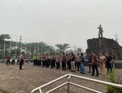 Polres Melawi Turun Ke Jalan Sejak Pagi Arus Lalu Lintas Di Titik Strategis Dipantau