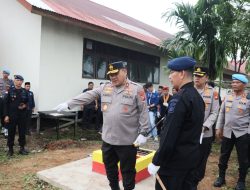 Kapolda Kalbar Tanam 115 Pohon Di SMAN 04 Sungai Raya Melalui Program Green Policing